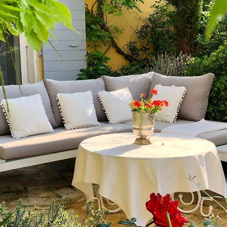 L'Ile Aux Fleurs Villa Ventabren ภายนอก รูปภาพ
