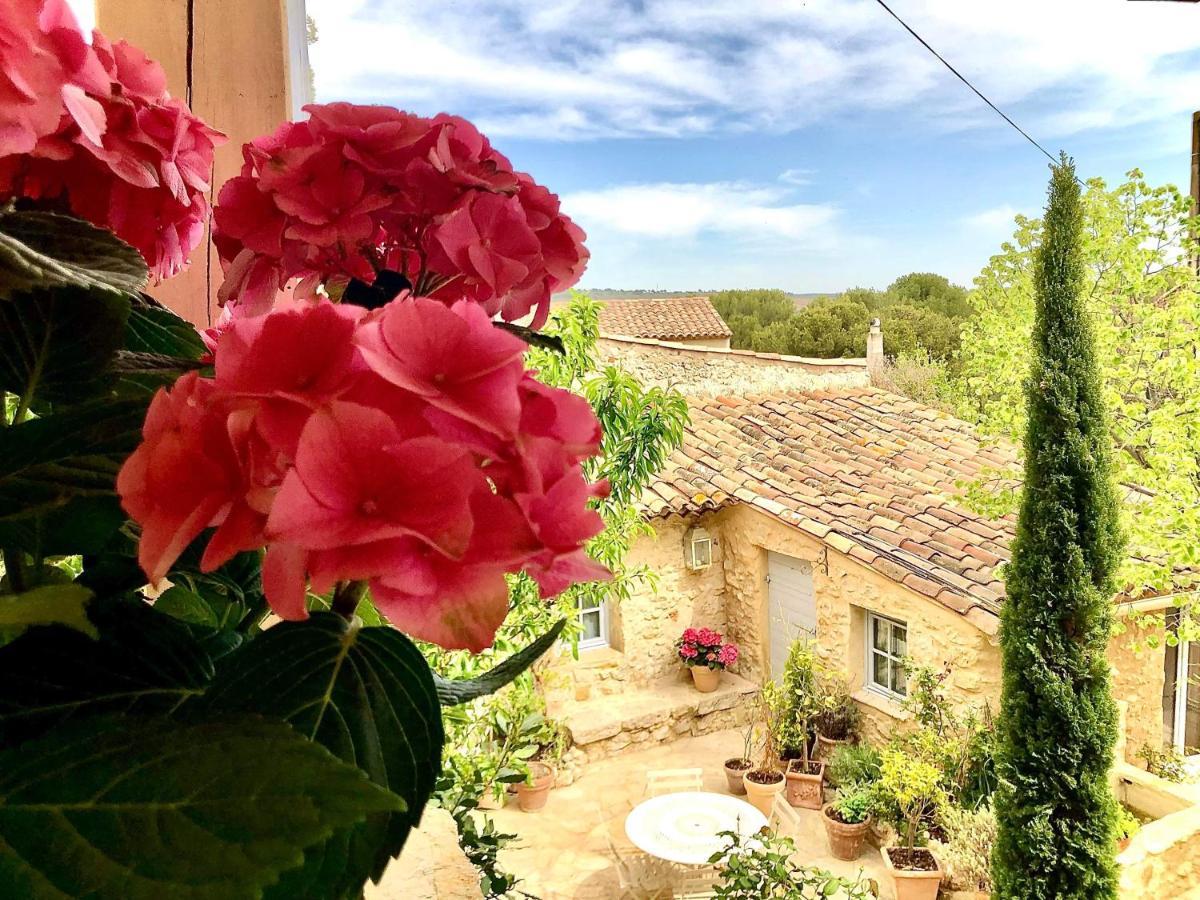 L'Ile Aux Fleurs Villa Ventabren ภายนอก รูปภาพ
